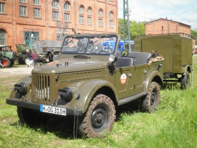 Militärfahrzeugtreffen 2015 003.JPG